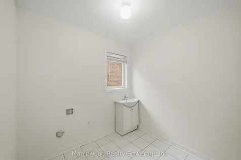 1712 Carousel Drive Pickering ON L1X 0C1