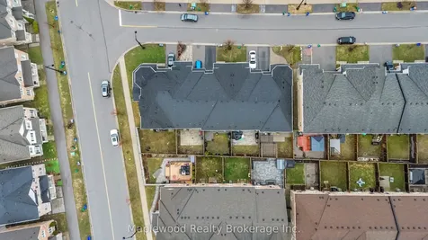 1712 Carousel Drive Pickering ON L1X 0C1
