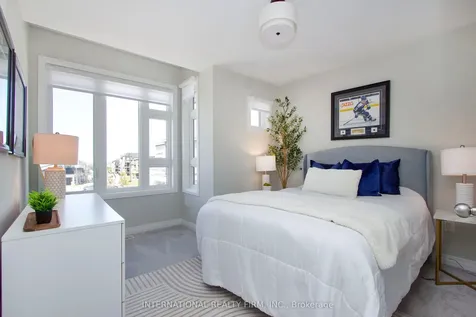 11 Caspian Square Clarington ON L1C 7G3