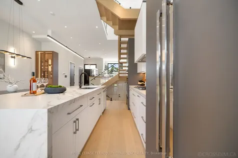 80 Barker Avenue Toronto ON M4C 2N6