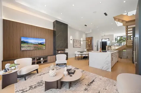 80 Barker Avenue Toronto ON M4C 2N6