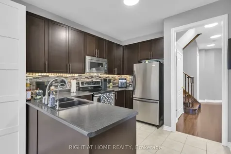 95 Glen Eagles Drive Clarington ON L1E 3H8