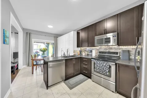 95 Glen Eagles Drive Clarington ON L1E 3H8