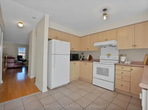 2758 Eglinton Avenue E Toronto ON M1J 3P3