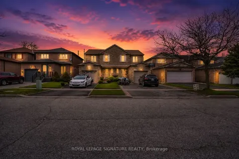 1405 Anton Square Pickering ON L1V 5T5