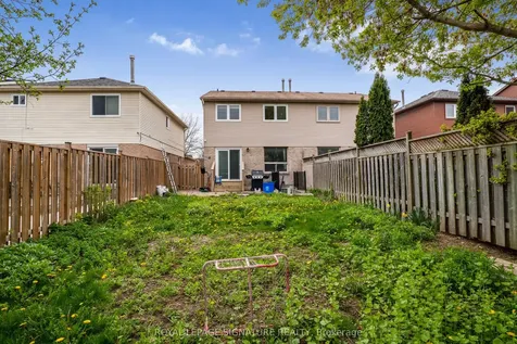 1405 Anton Square Pickering ON L1V 5T5