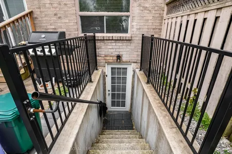 1405 Anton Square Pickering ON L1V 5T5