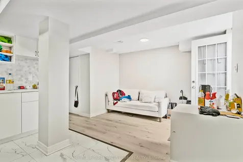 1405 Anton Square Pickering ON L1V 5T5