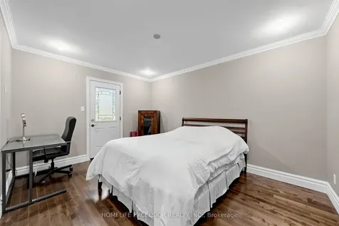 27 Japonica Road Toronto ON M1R 4S1