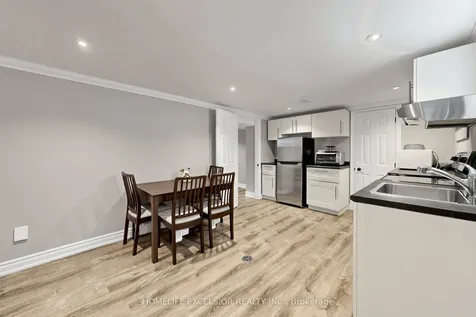 27 Japonica Road Toronto ON M1R 4S1