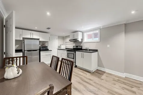 27 Japonica Road Toronto ON M1R 4S1
