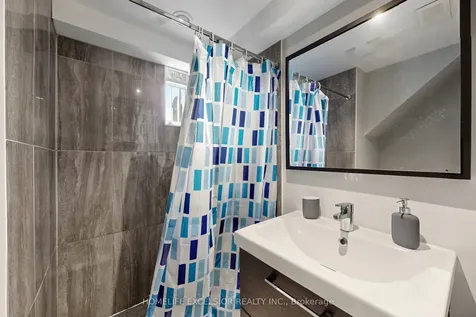 27 Japonica Road Toronto ON M1R 4S1