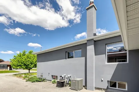 27 Japonica Road Toronto ON M1R 4S1