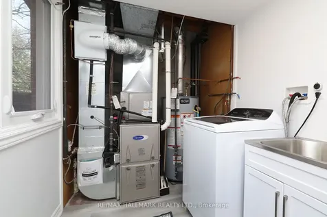 90 Wingarden Court Toronto ON M1B 2K3