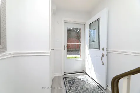 90 Wingarden Court Toronto ON M1B 2K3
