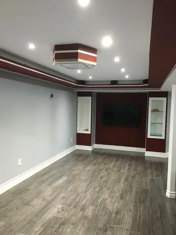 731 Swan Place Pickering ON L1X 2V7