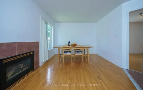 28 Lioba Drive Toronto ON M1L 4V1