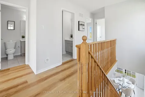 2448 Bromus Path Oshawa ON L1L 0K6