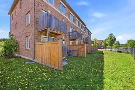 2448 Bromus Path Oshawa ON L1L 0K6