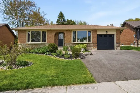 39 Anstead Crescent Ajax ON L1S 3X4