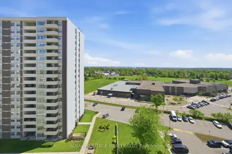 44 Falby Court Ajax ON L1S 3L1