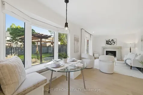 527 Beech Street E Whitby ON L1N 7R1