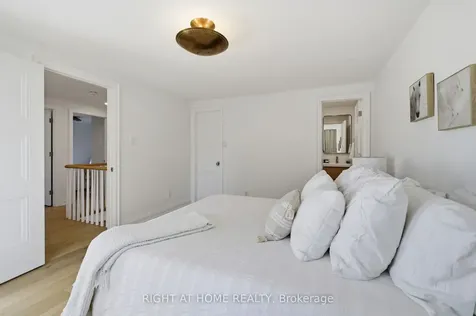 527 Beech Street E Whitby ON L1N 7R1