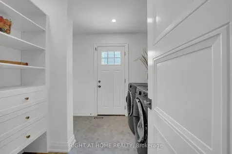 527 Beech Street E Whitby ON L1N 7R1