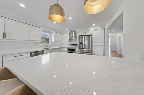 67 Beechnut Crescent Clarington ON L1E 1Y4