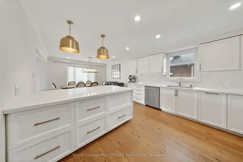 67 Beechnut Crescent Clarington ON L1E 1Y4