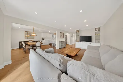 67 Beechnut Crescent Clarington ON L1E 1Y4