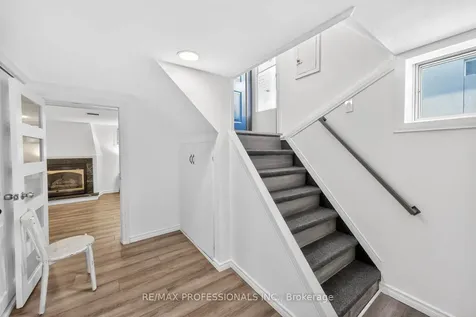 62 Marchington Circle Toronto ON M1R 3M7