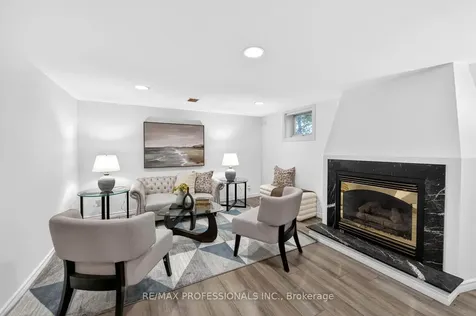62 Marchington Circle Toronto ON M1R 3M7