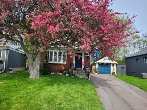 62 Marchington Circle Toronto ON M1R 3M7