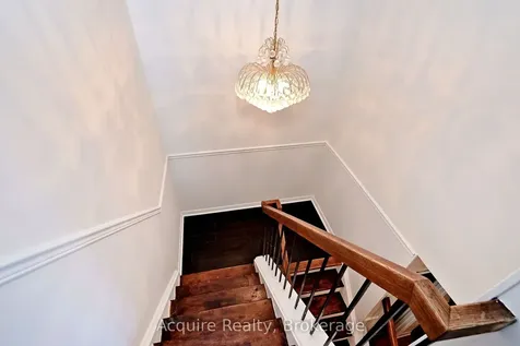 64 Bushmills Square Toronto ON M1V 1J4