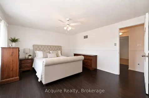 64 Bushmills Square Toronto ON M1V 1J4