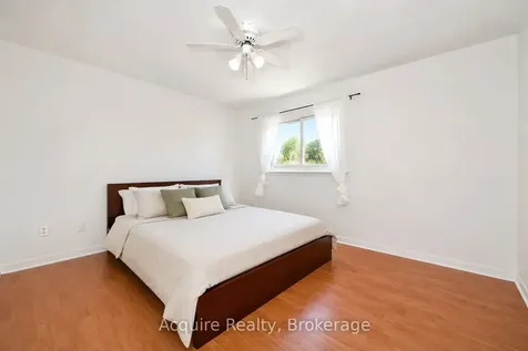 64 Bushmills Square Toronto ON M1V 1J4