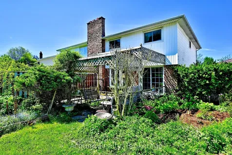 64 Bushmills Square Toronto ON M1V 1J4