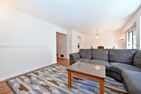 64 Bushmills Square Toronto ON M1V 1J4