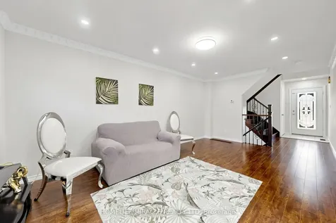 72 Boyd Crescent Ajax ON L1Z 1X7
