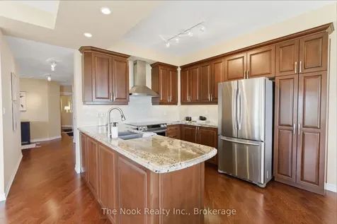 395 Lakebreeze Drive Clarington ON L1B 0A5