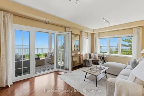395 Lakebreeze Drive Clarington ON L1B 0A5