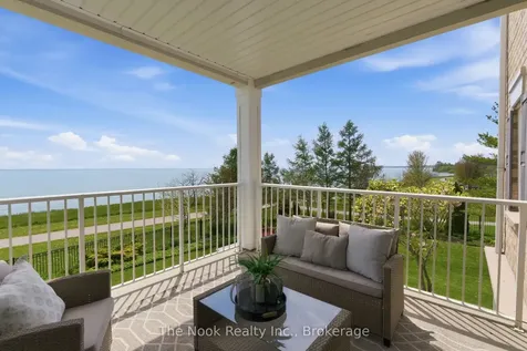 395 Lakebreeze Drive Clarington ON L1B 0A5