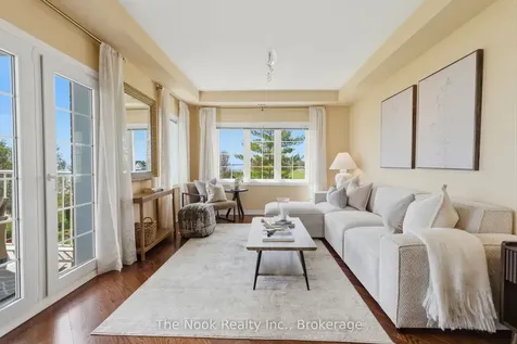 395 Lakebreeze Drive Clarington ON L1B 0A5