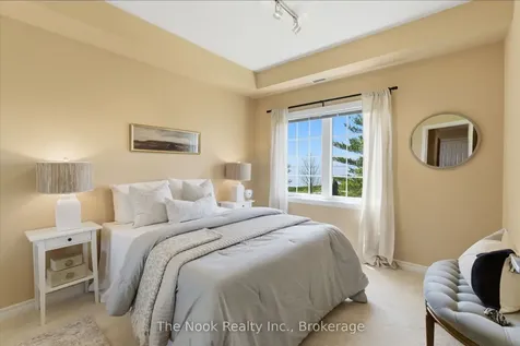 395 Lakebreeze Drive Clarington ON L1B 0A5