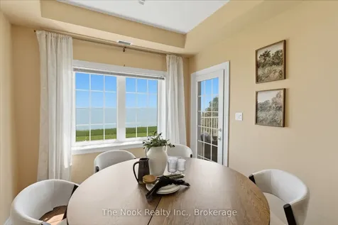 395 Lakebreeze Drive Clarington ON L1B 0A5