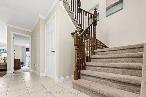 30 Page Place Clarington ON L1E 0H3