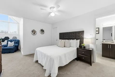 30 Page Place Clarington ON L1E 0H3