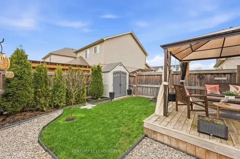 30 Page Place Clarington ON L1E 0H3