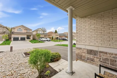30 Page Place Clarington ON L1E 0H3